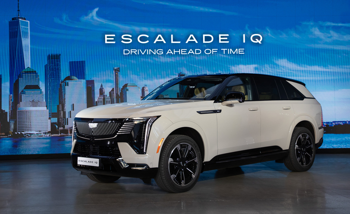 캐딜락 에스컬레이드 IQ