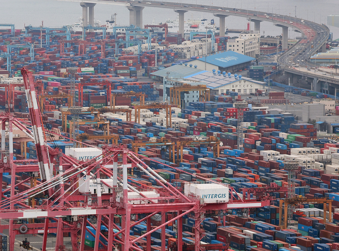 부산항 감만·신감만 부두