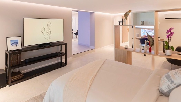 삼성전자가 중남미에 최초 선보인 체험형 AI 홈 쇼룸 '까사 삼성' 전경.