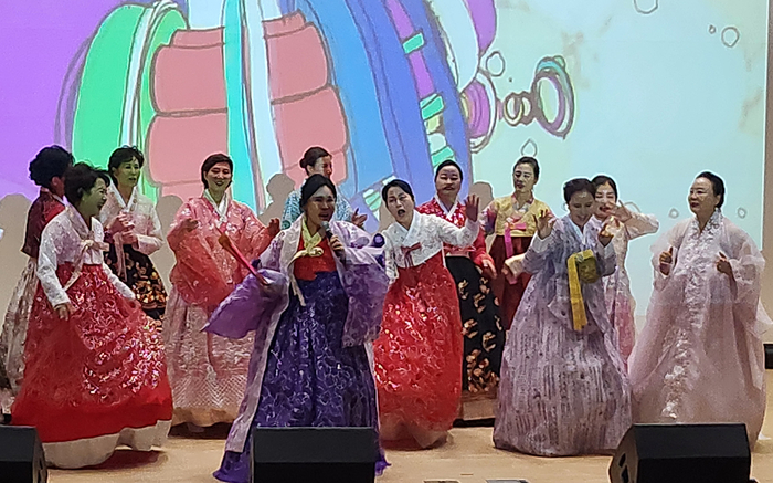 '분열 아닌 통합으로…' 민간이 이끄는 새로운 연대의 시대 연다