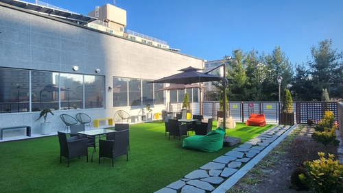 군포시 산본도서관 루프탑라운지