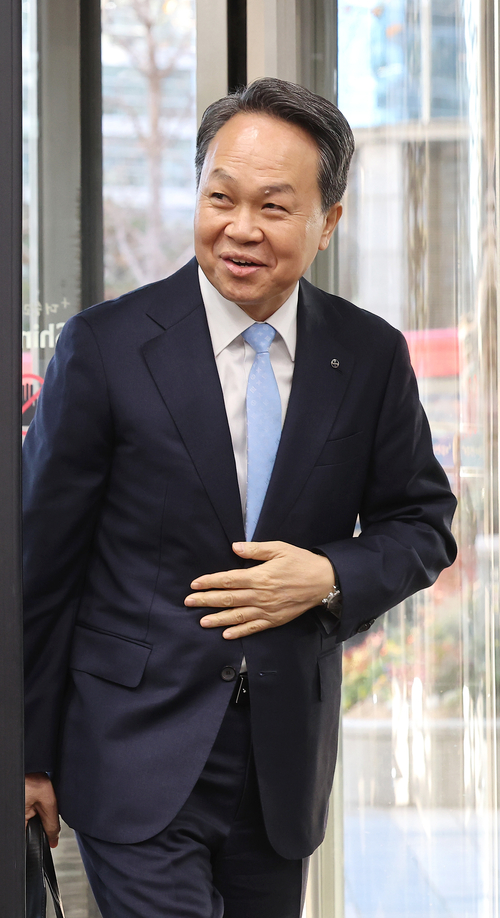 진옥동 신한금융지주 회장