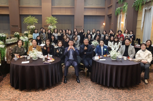 남양주시의회 3일 2025년 어린이집연합회 국공립분과 총회-송년회 참석