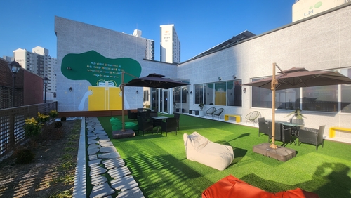 군포시 산본도서관 루프탑라운지