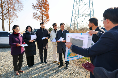 안산시의회 문화복지위원회 제300회 제2차 정례회에서 대부바다향기테마파크 현장의정