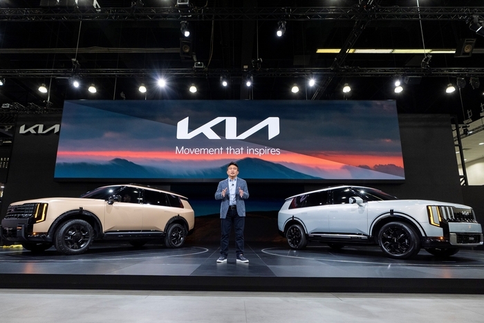 기아가 지난달 열린 'LA 오토쇼'에서 공개한 신형 텔루라이드.