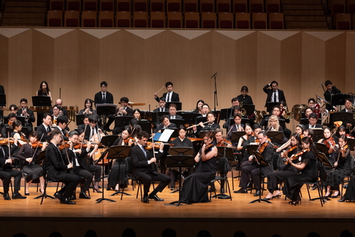 올해 고양아람누리 상주단체로 선정된 고잉홈프로젝트 첫 공연 '라벨&쇼스타코비치'