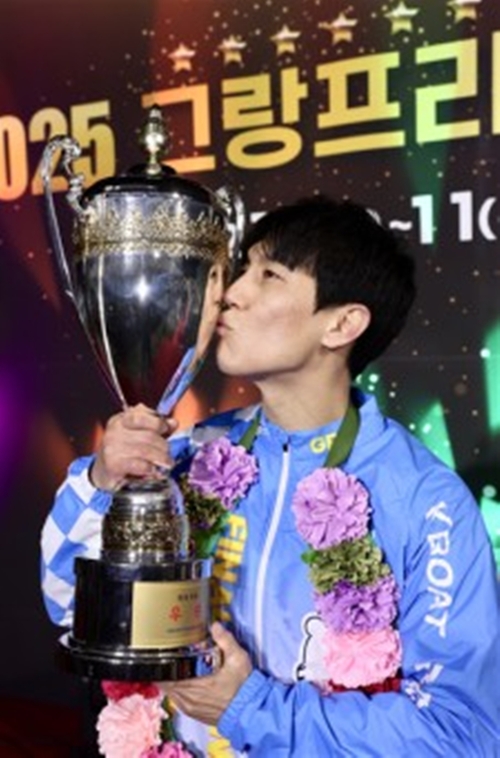 김도휘 경정선수 11일 2025 그랑프리 경정 우승