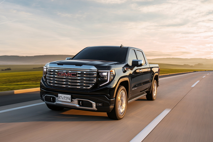 GMC 시에라.