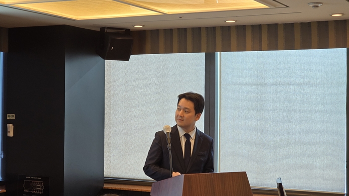 17일 서울 여의도 63스퀘어에서 열린 세미파이브 기자간담회에서 발표하는 조명현 대표 [사진=최태현 기자]