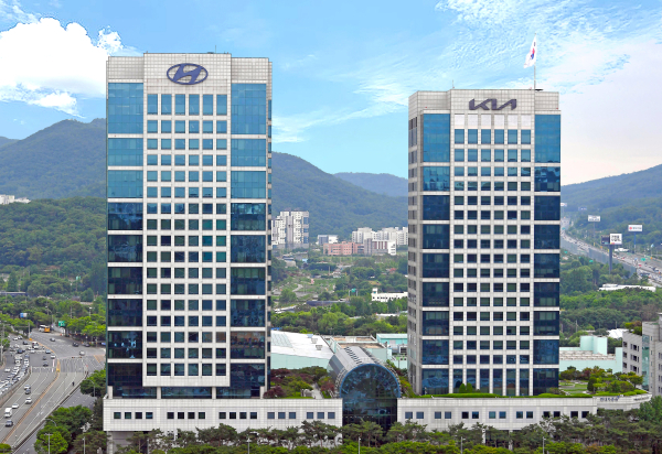 현대차그룹 정기인사…만프레드 하러·정준철 등 4명 ‘사장 승진’