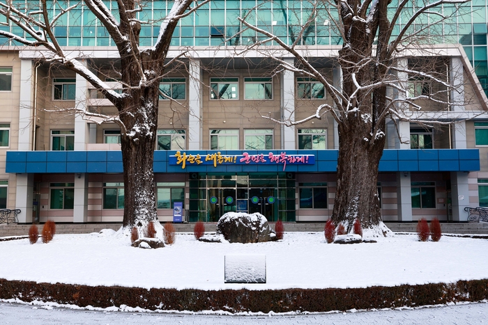 경찰, 국가하천 불법 식재·'쪼개기 계약' 의혹…화순군 압수수색 수사 본격화