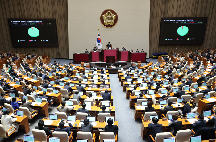 'K-스틸법' 국회 본회의 통과