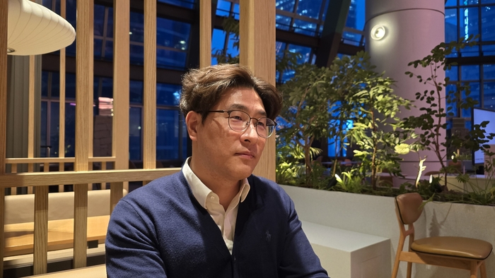 23일 서울 여의도 한화투자증권 본사에서 인터뷰하는 이병철 팀장 [사진=최태현 기자]