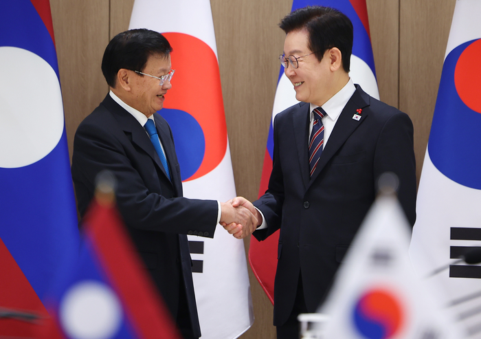 李 “라오스, 핵심 광물 파트너…포괄적 동반자로”