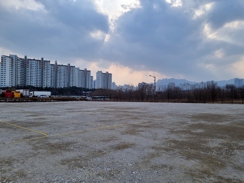 의정부시 캠프 카일 내 대형차량 전용 주차장