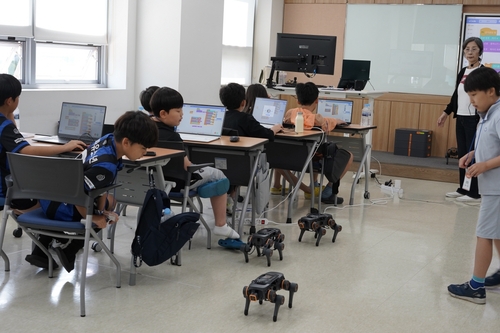 동국대학교 연계 고양시 교육발전특구 AI-로봇 학생 방학 캠프