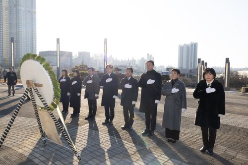 고양특례시의회 2일 현충탑 참배