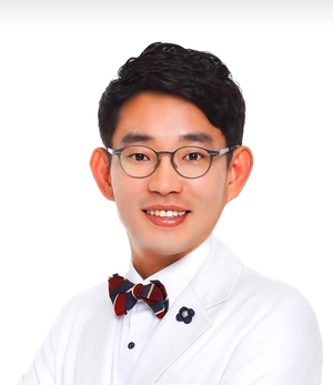 문상현 슬찬한방병원장