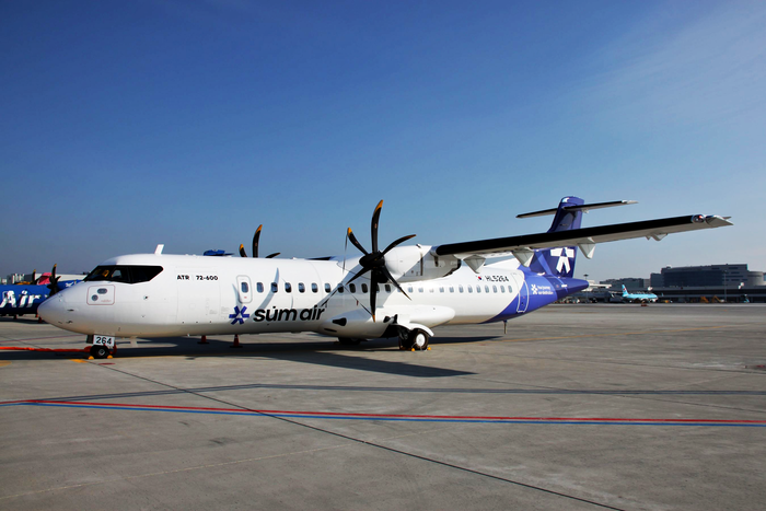 지난 4일 김포국제공항으로 들어온 섬에어 ATR 72-600 신조 1호기(HL5264). 사진=섬에어 제공