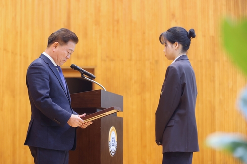 박승원 광명시장 6일 광휘고-광명북고 졸업식 격려 참석