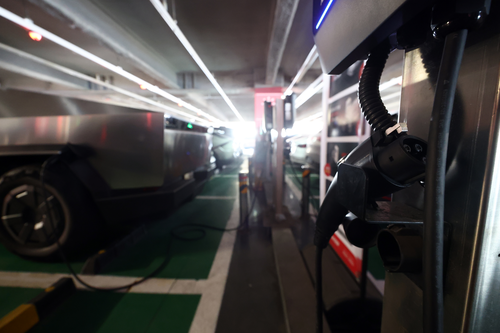 서울 한 대형마트 전기차 충전소.