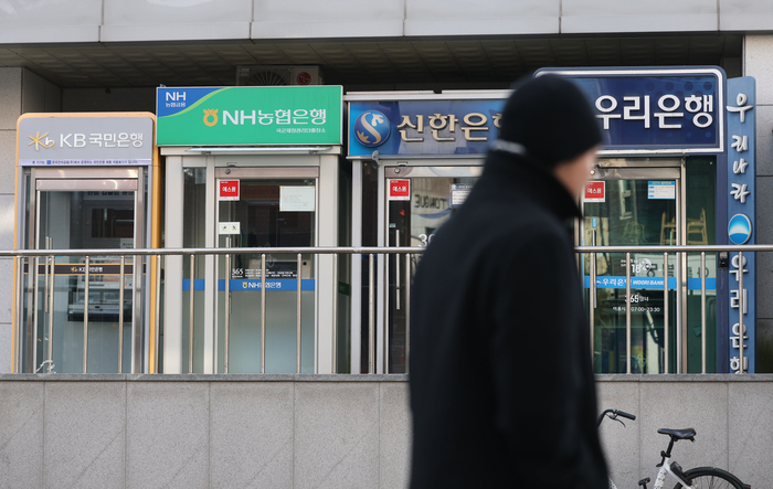 시중은행 마이너스통장 사용액, 최대 규모 증가세