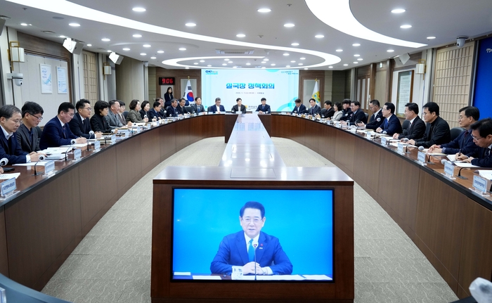 김영록 전남지사 “새해 핵심 과제, 청렴도 회복·즐거운 직장문화·행정통합