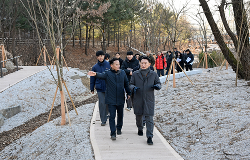 김동근 의정부시장 8일 녹지 인프라 확충 사업 대상지 점검
