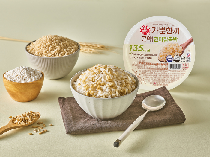 칼로리 낮추고, 식이섬유 높이고…즉석밥도 식단관리