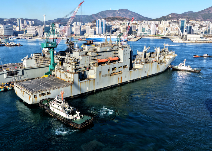 HJ중공업이 미국 해군과 함정정비협약을 체결하며 미국 함정 유지·보수·정비 사업에 본격 진출했다.