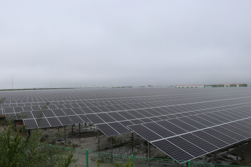전남 영광군에 위치한 태양광 발전단지. 사진= 에너지경제신문
