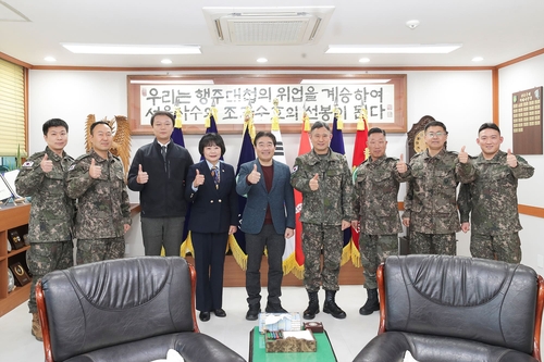 김운남 고양특례시의회 의장 21일 육군 제60보병사단 방문