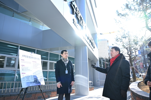 백경현 구리시장 23일 수택2동 행정복지센터 개청 전 최종 현장 점검