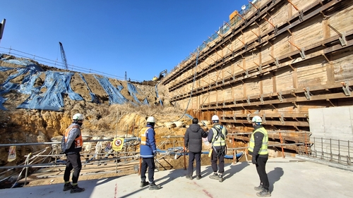 포스코이앤씨 공사 현장 오염물질 15배 초과 방류 또 적발