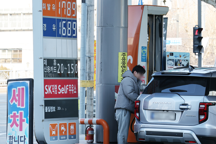 주유소 기름값 5주 연속 하락…“다음 주도 하락 전망”