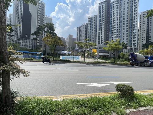 안양시 경수대로 평촌어바인퍼스트 앞 횡단보도 신설 전