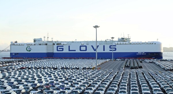 현대글로비스의 LNG 이중 연료 추진 엔진 탑재 자동차 운반선(PCTC) '글로비스 솔라'. 사진=현대글로비스 제공