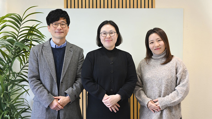 일본 현지에서 열린 협약식에서 경희사이버대 글로벌자율학부와 일본 Adosai LLC가 글로벌 교육 유치 협력을 위한 업무협약을 체결했다. 사진은 왼쪽부