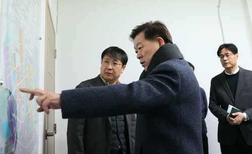 박승원 광명시장 2일 광명시흥 테크노밸리 공사현장 점검