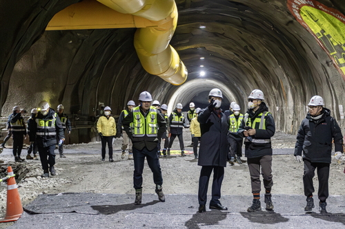 김성제 의왕시장 3일 인동선-경강선 공사현장 안전 점검