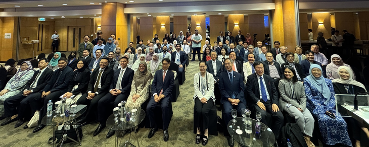 한국수입협회(회장 윤영미)는 한-아세안 센터와 공동으로 2일부터 4일간 브루나이와 싱가포르에서 각각 양국 비즈니스 포럼과 1대 1 무역 상담회를 개