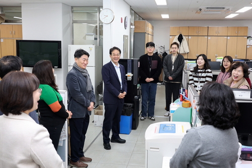 이동환 고양특례시장 설 연휴 앞두고 13일 부서 격려 방문