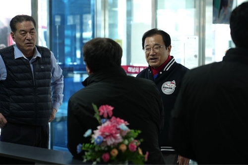 이현재 하남시장 16일 창우동 BRT 환승센터 격려 방문