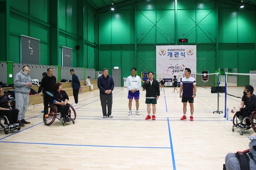 주광덕 남양주시장 설 연휴 마지막 날인 18일 풍양배드민턴장 방문