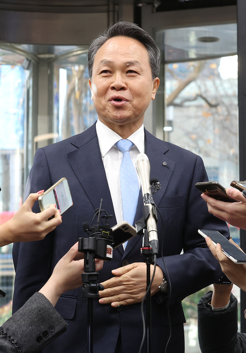 진옥동 신한금융지주 회장