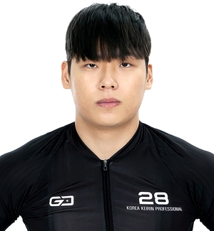 송정욱 경륜선수(28기, A2, 동서울)