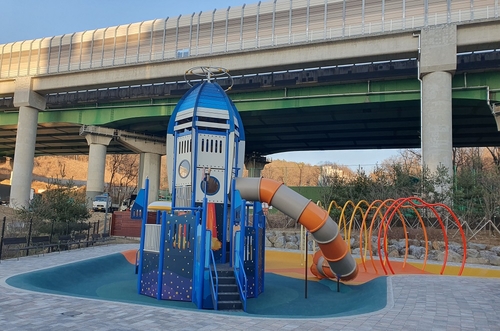 신규 조성된 의왕시 부곡동 물놀이장 전경