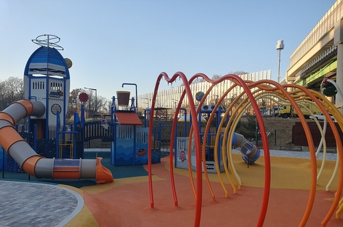 신규 조성된 의왕시 부곡동 물놀이장 전경