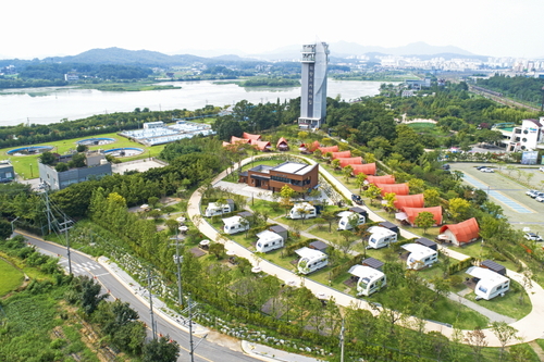 의왕시 왕송호수캠핑장 전경